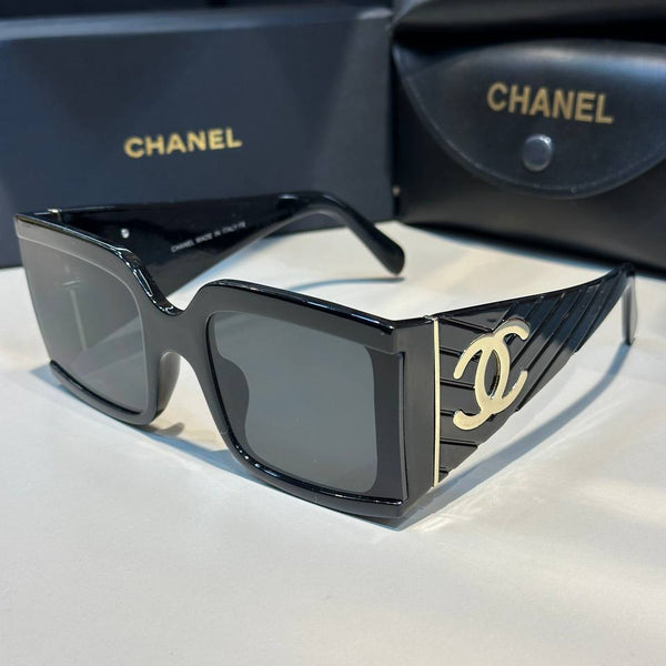 Chanel  - CL048
