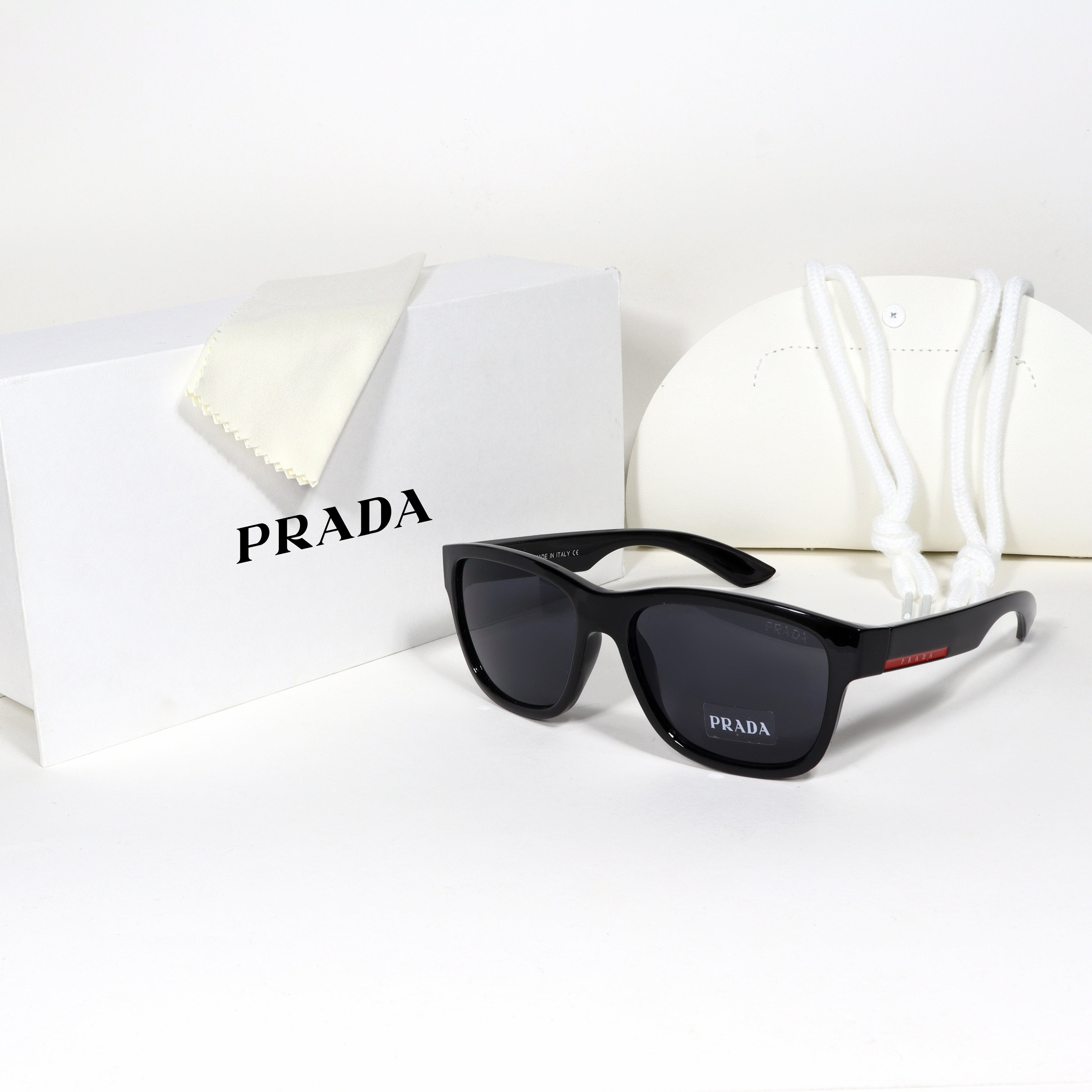 Prada - PD05